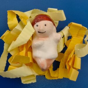 Niño dios de cerámica para rosca de Reyes